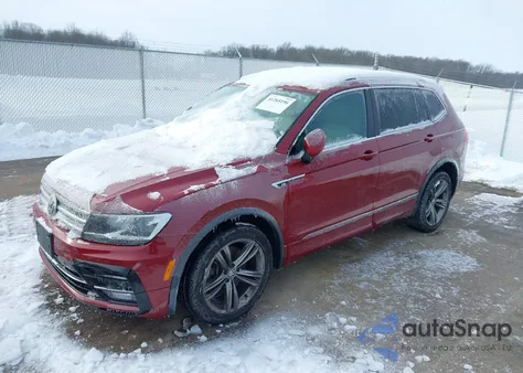 2018 Volkswagen Tiguan 2.0T Se/2.0T Sel z USA, uszkodzony, nr VIN 3VV2B7AX3JM148893